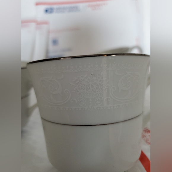 American Limoges Royal Bouquet Fine Porcelain 3 Tea Cups - Picture 4 of 4